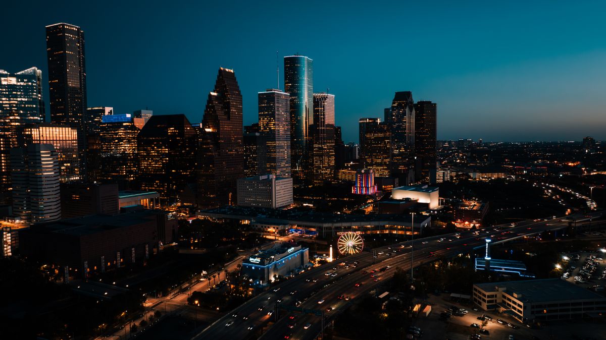 Solo Media Group - Shopify Platinum Partner - Agency Pearland, TX