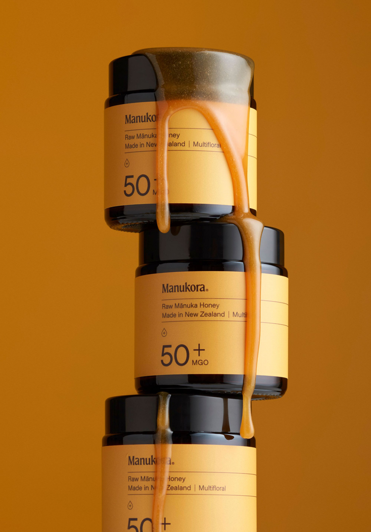 Manukora raw Mānuka honey jars